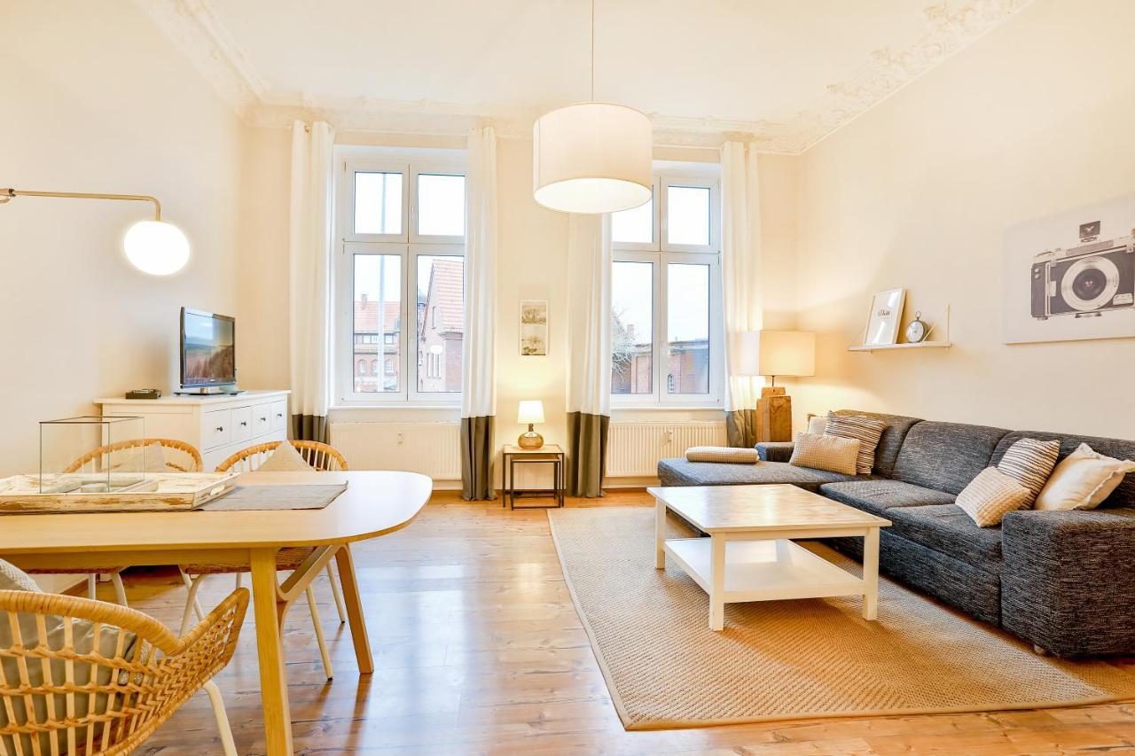 Apartments Am Bahnhof Stralsund Luaran gambar